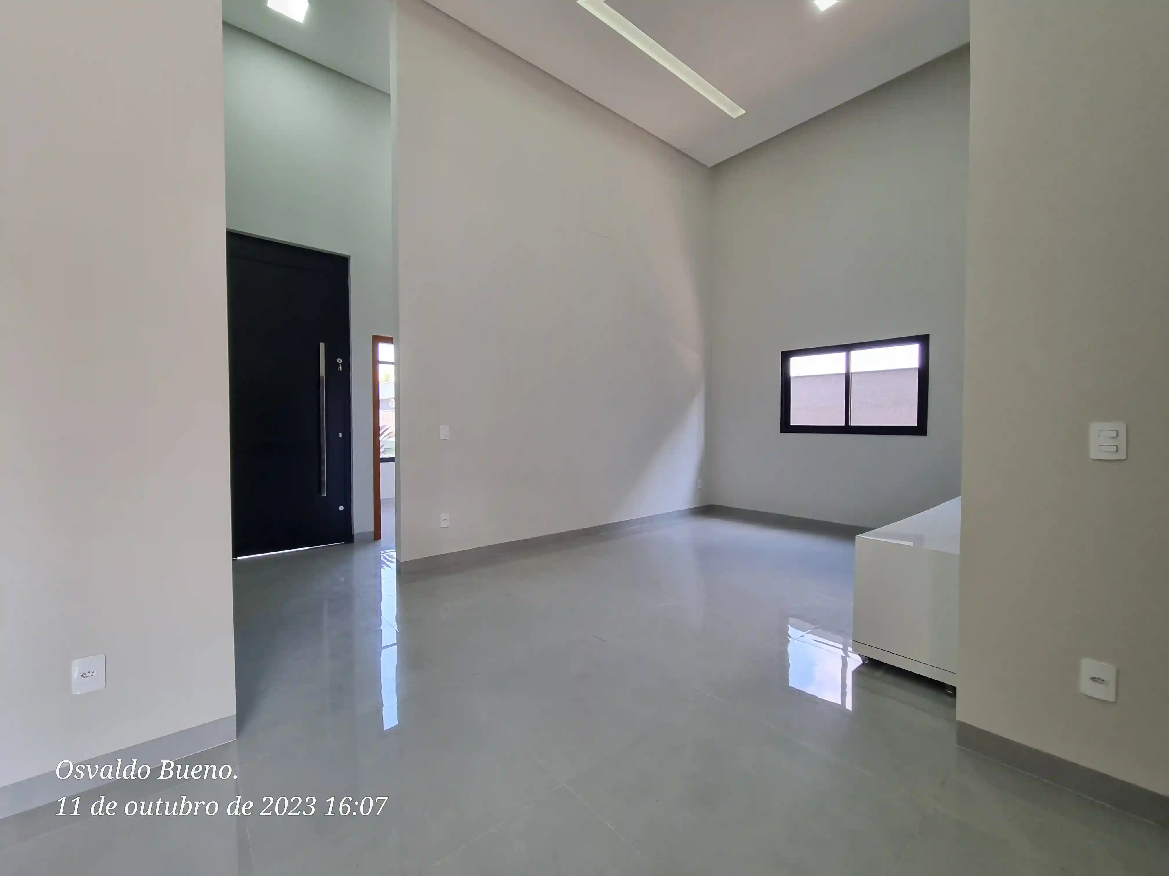 Casa de Condomínio  à venda, 220m² — foto 8 de 17