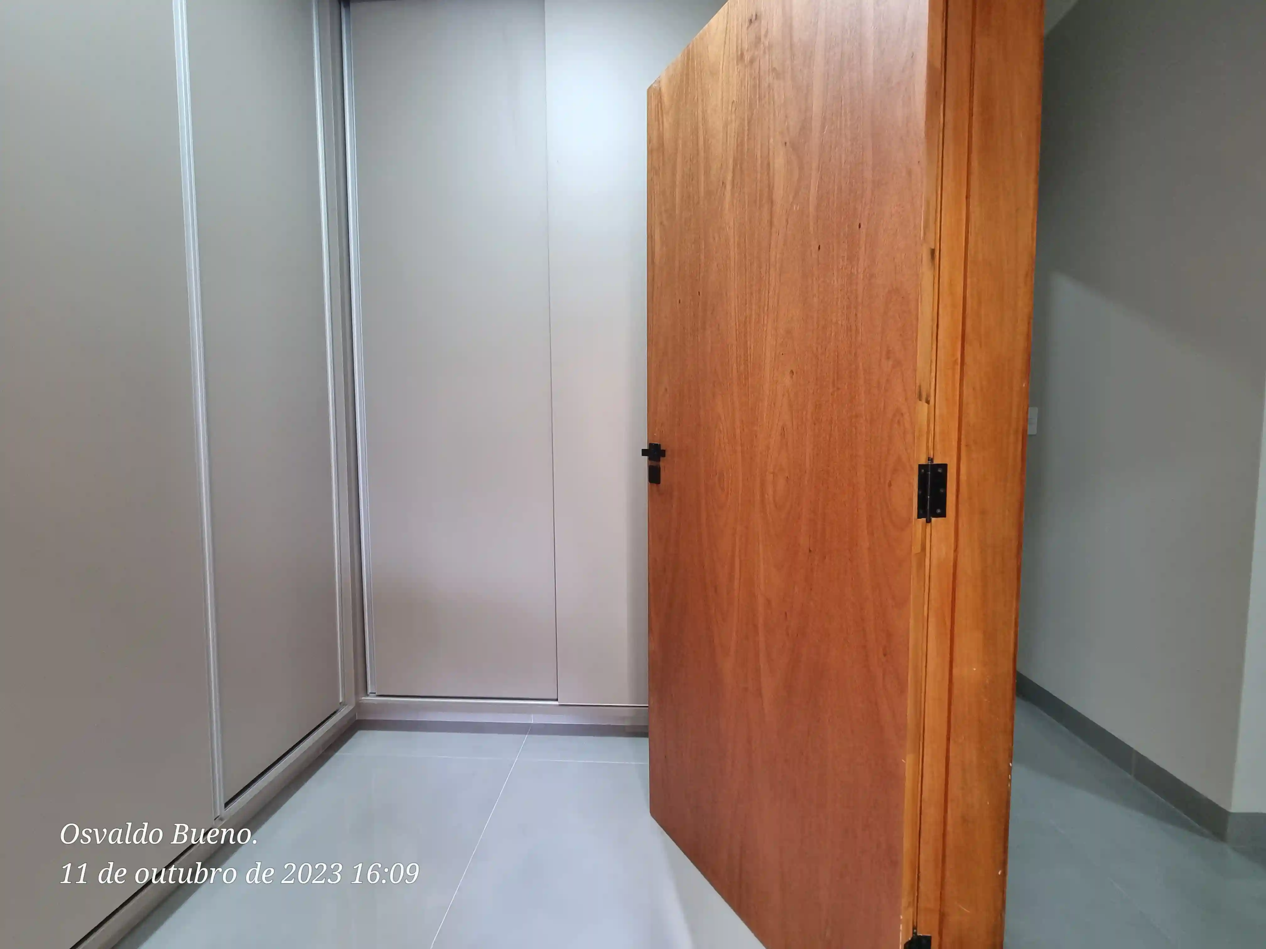 Casa de Condomínio  à venda, 220m² — foto 11 de 17