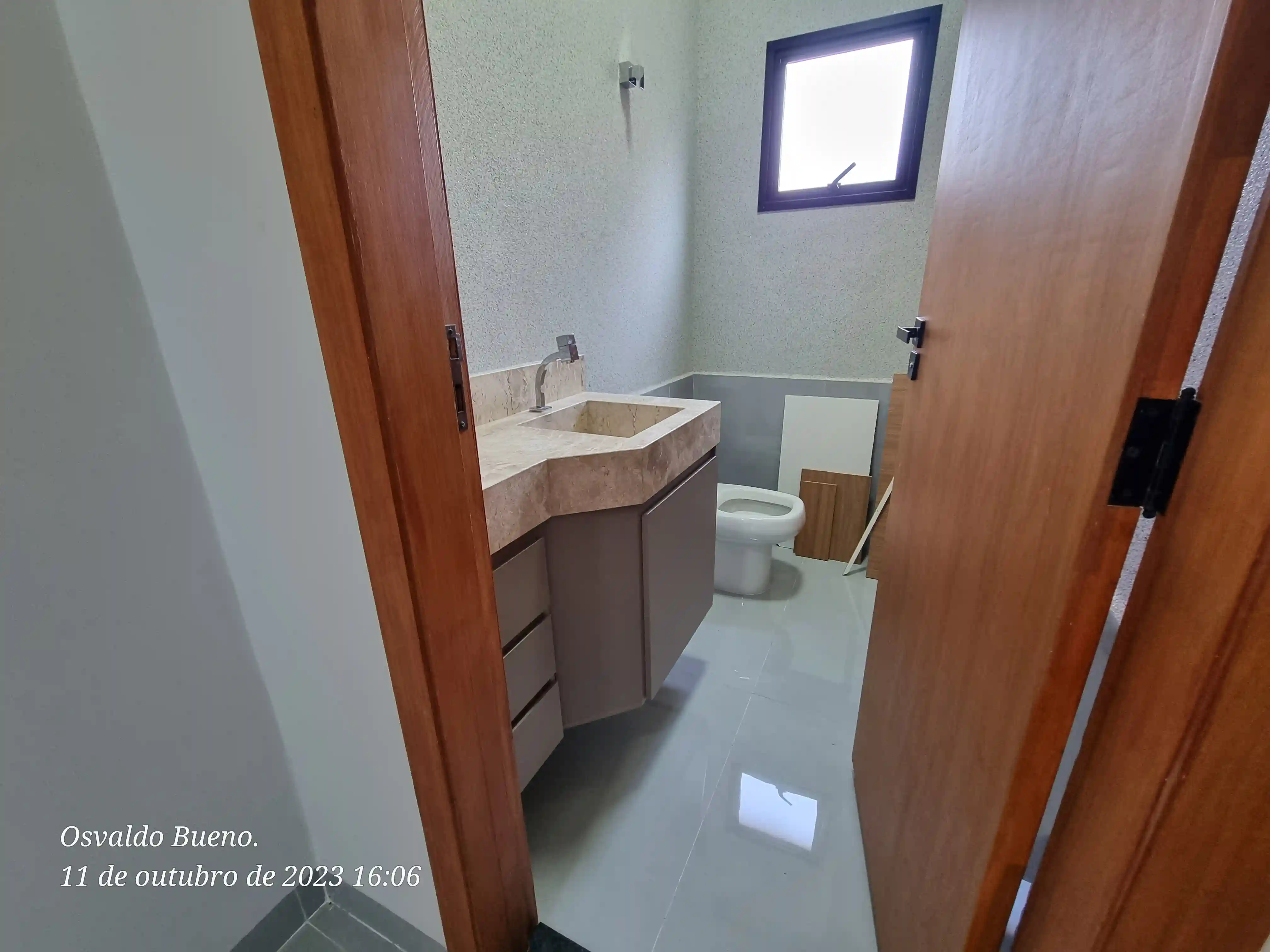 Casa de Condomínio  à venda, 220m² — foto 13 de 17