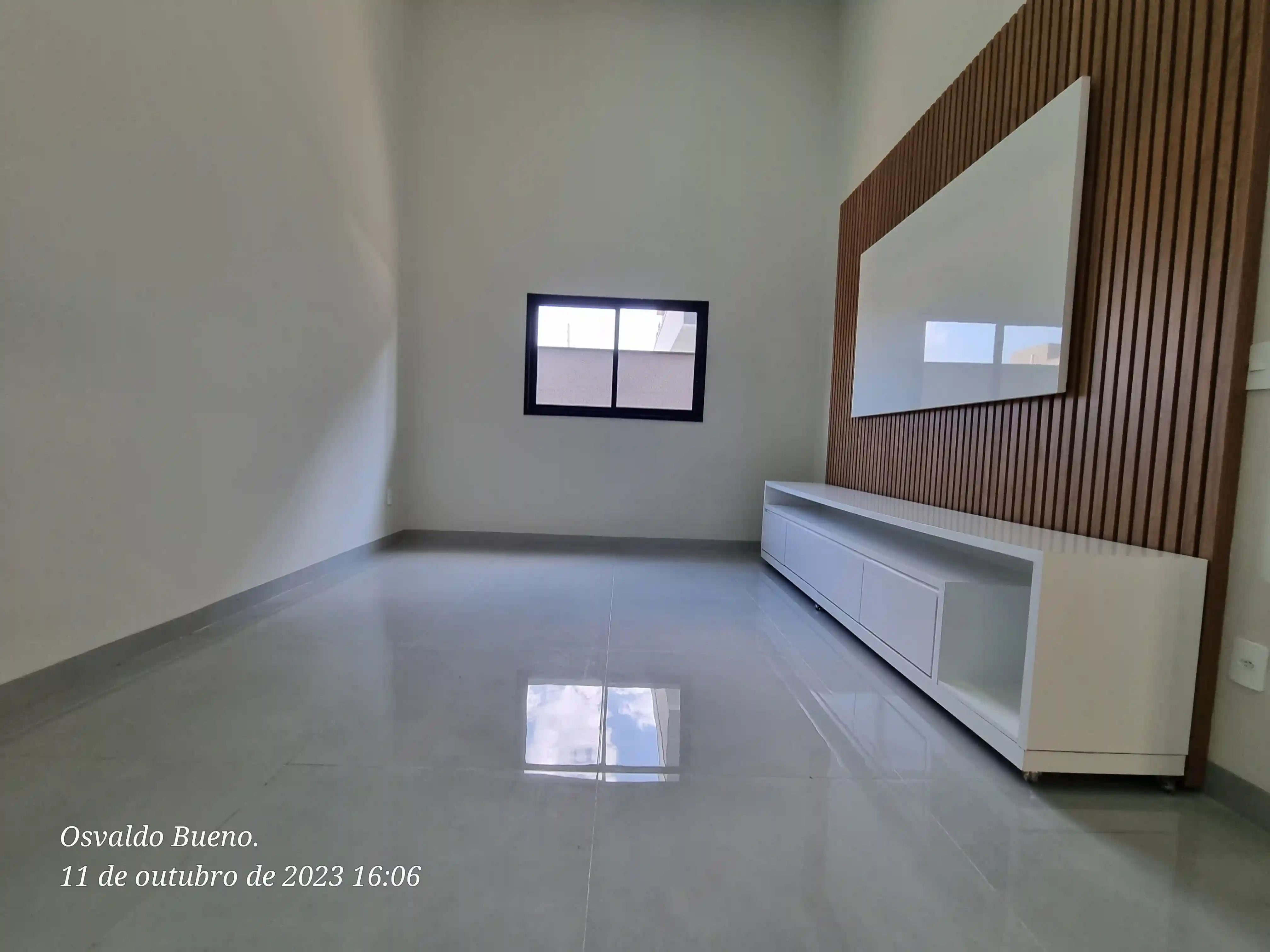 Casa de Condomínio  à venda, 220m² — foto 3 de 17