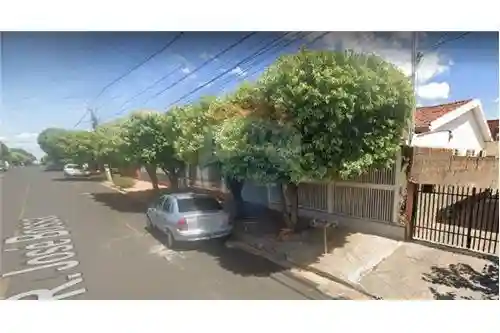 Casa com 3 quartos à venda, 200m² — foto 8 de 8
