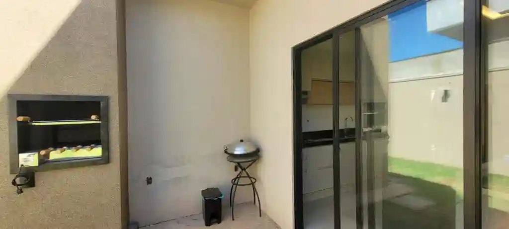Terreno / Lote / Condomínio com 3 quartos à venda, 253m² — foto 15 de 18