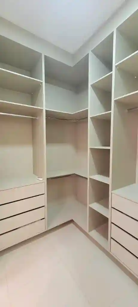 Terreno / Lote / Condomínio com 3 quartos à venda, 253m² — foto 5 de 18