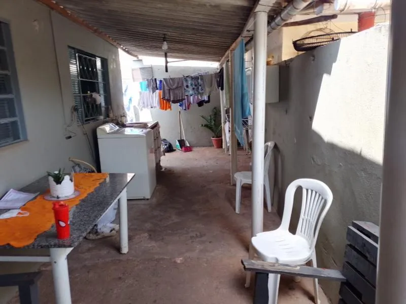 Casa à venda — foto 4 de 4