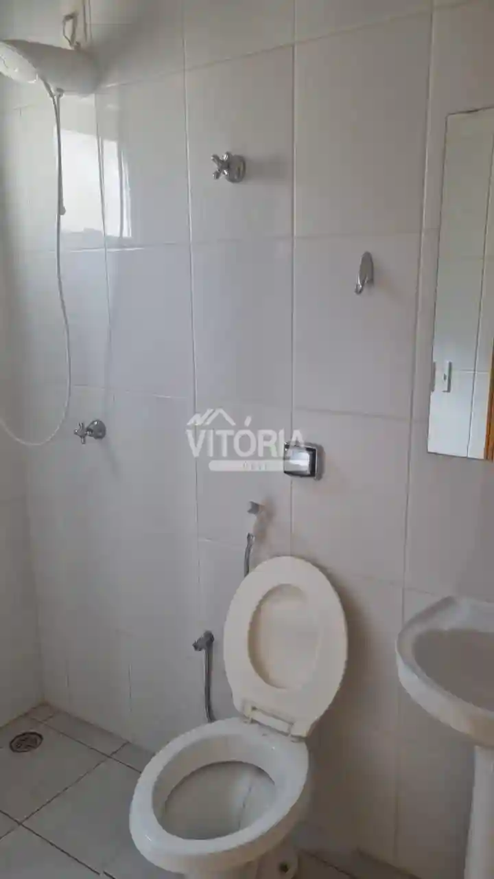 Casa de Condomínio com 4 quartos para aluguel — foto 7 de 29