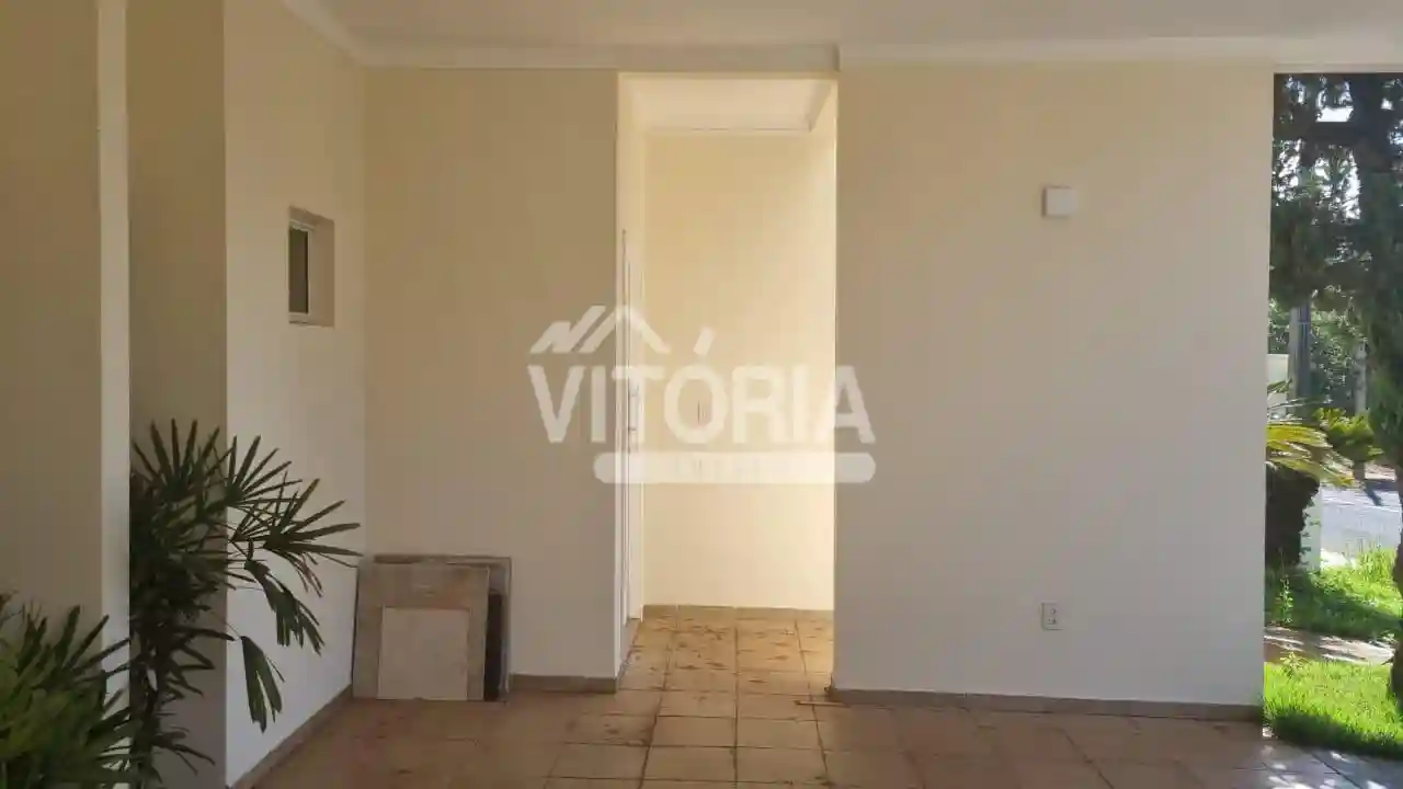 Casa de Condomínio com 4 quartos para aluguel — foto 24 de 29