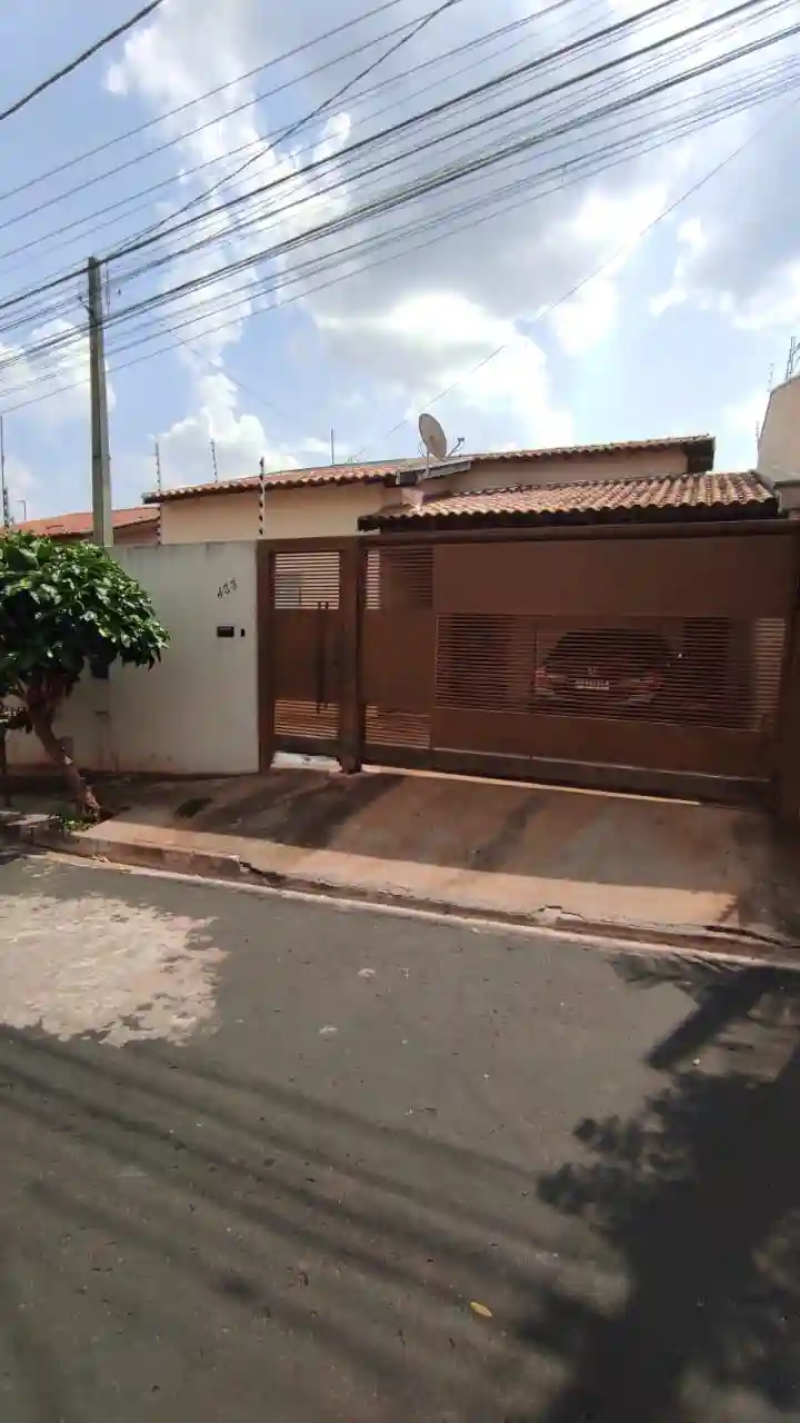 Casa com 3 quartos à venda, 120m² — foto 1 de 16