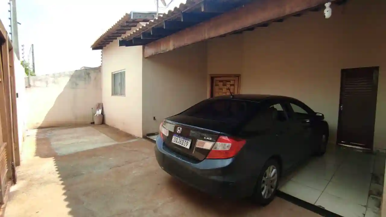 Casa com 3 quartos à venda, 120m² — foto 2 de 16