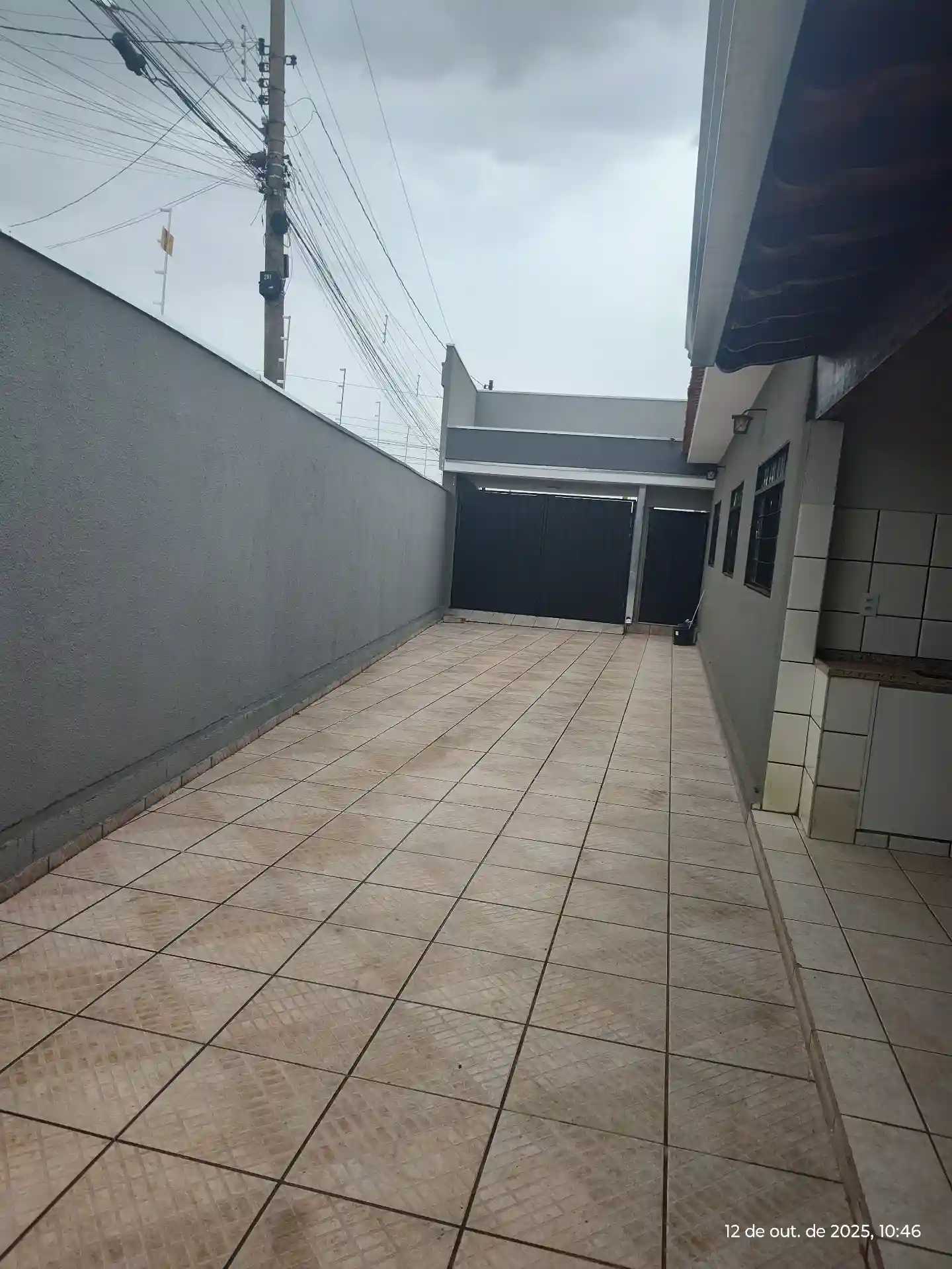 Casa com 3 quartos à venda, 225m² — foto 29 de 33