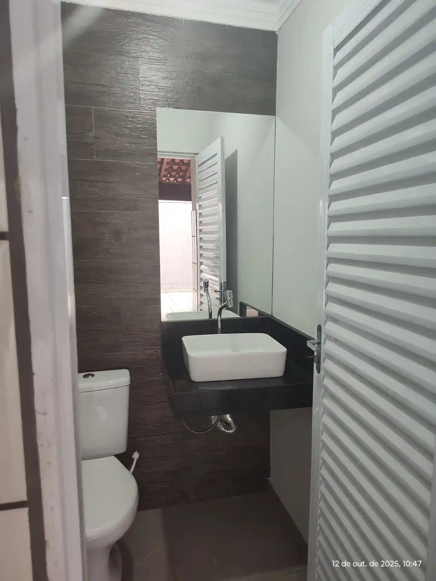 Casa com 3 quartos à venda, 225m² — foto 33 de 33