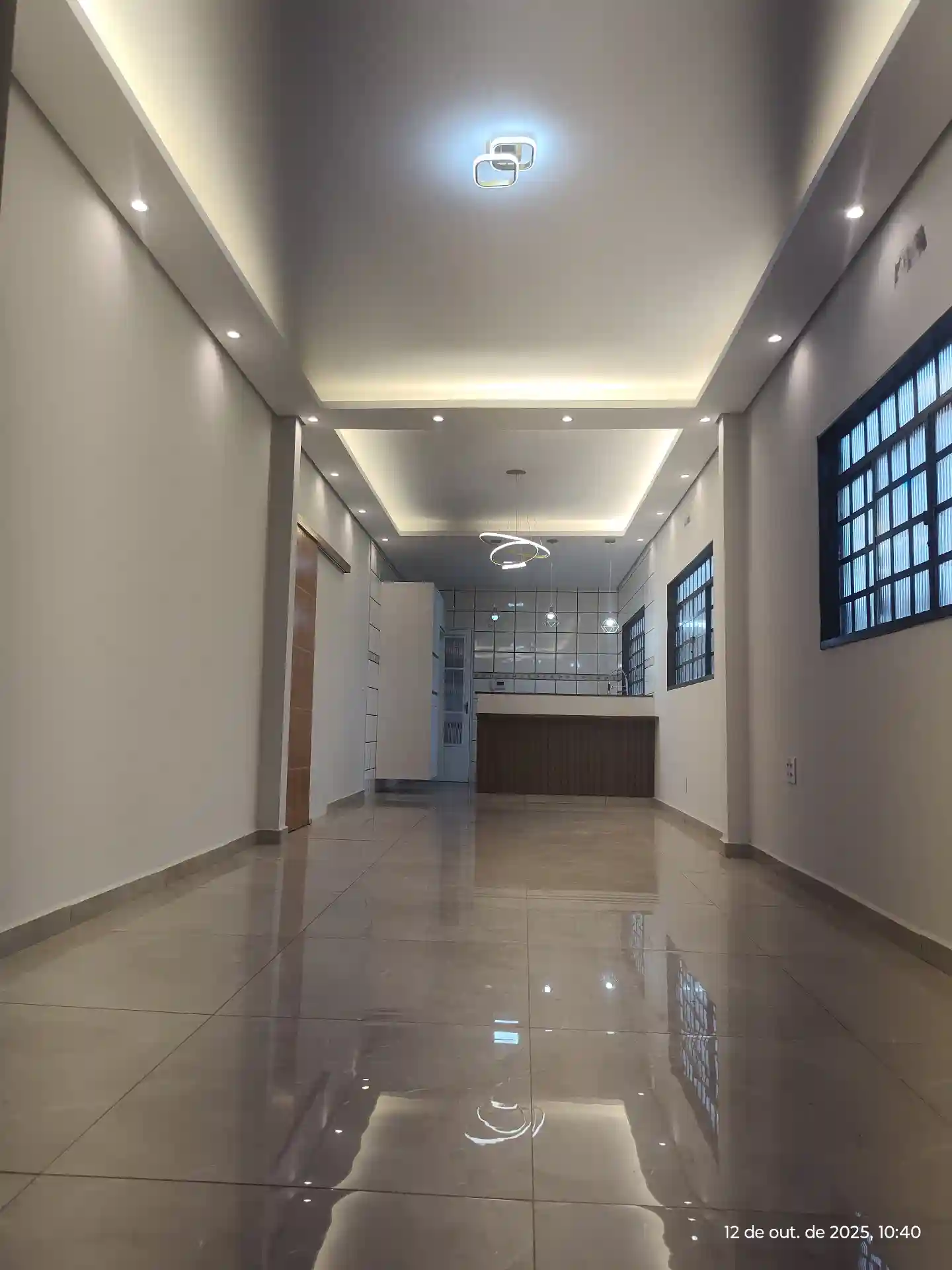 Casa com 3 quartos à venda, 225m² — foto 8 de 33