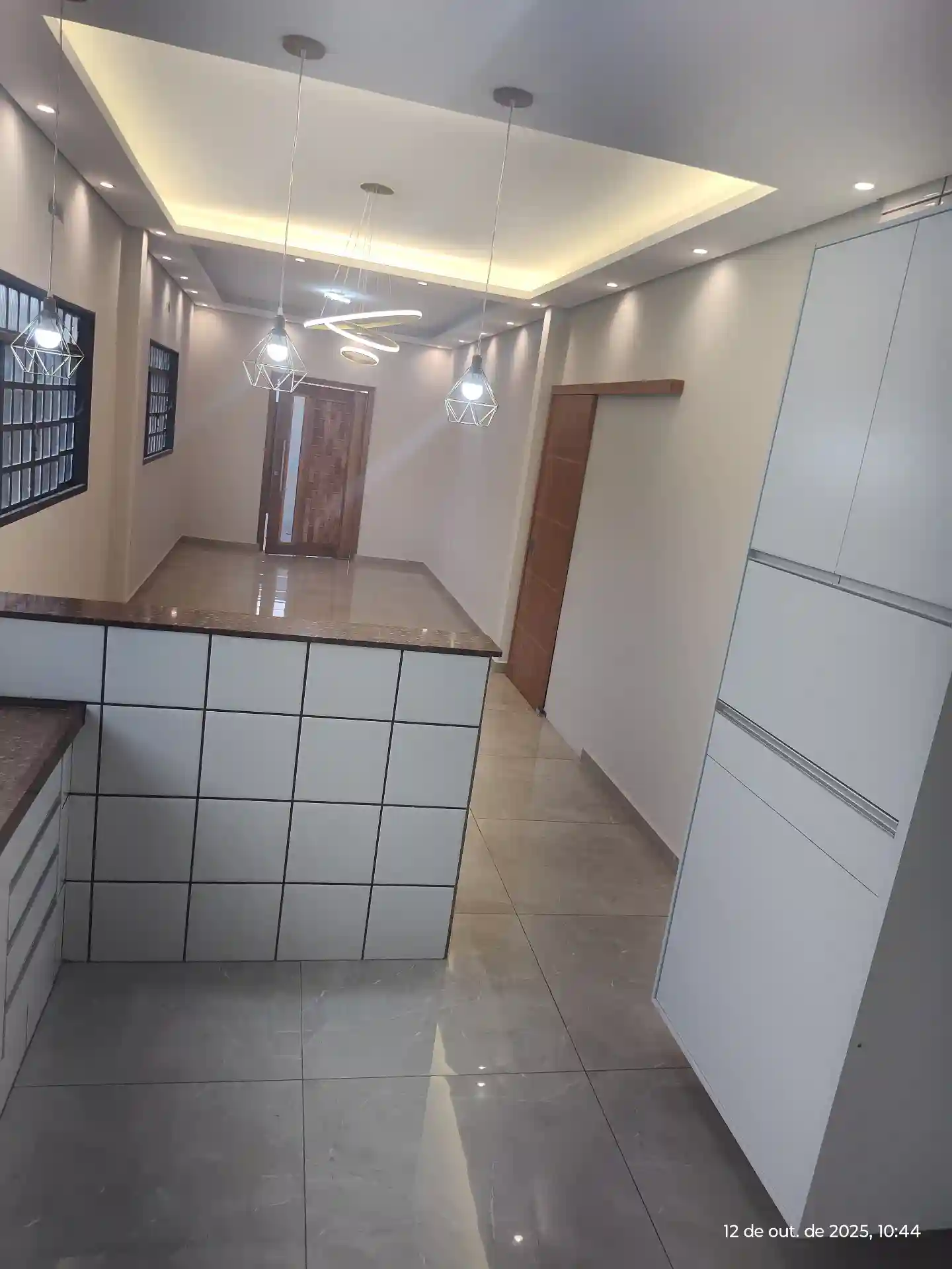 Casa com 3 quartos à venda, 225m² — foto 12 de 33