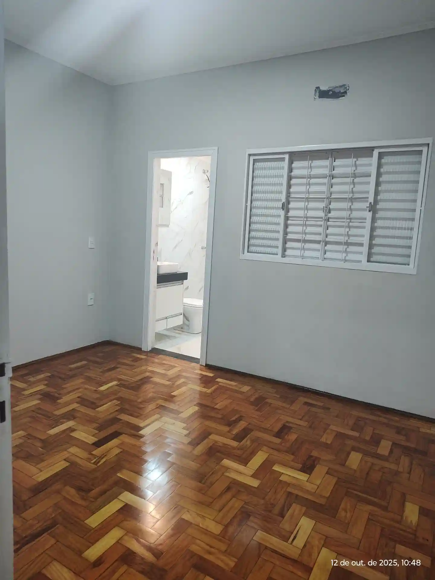 Casa com 3 quartos à venda, 225m² — foto 25 de 33