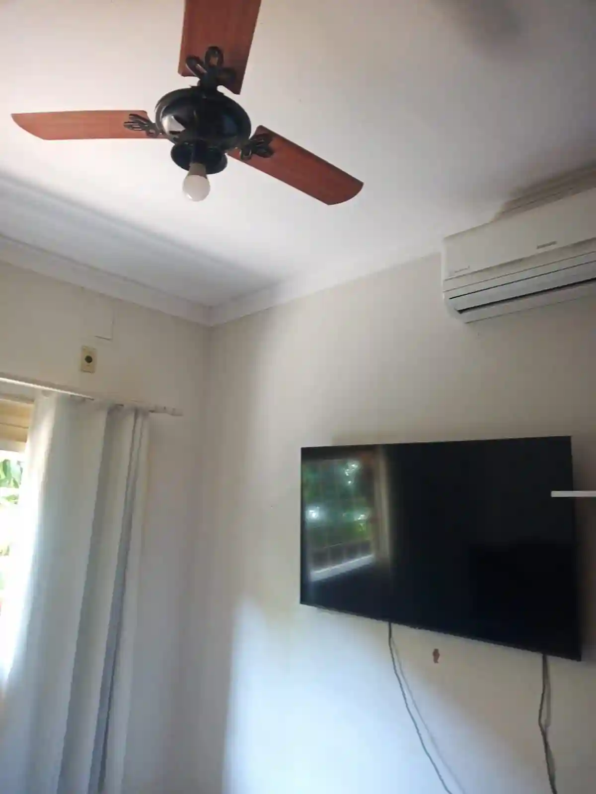 Casa com 3 quartos à venda, 10m² — foto 2 de 20