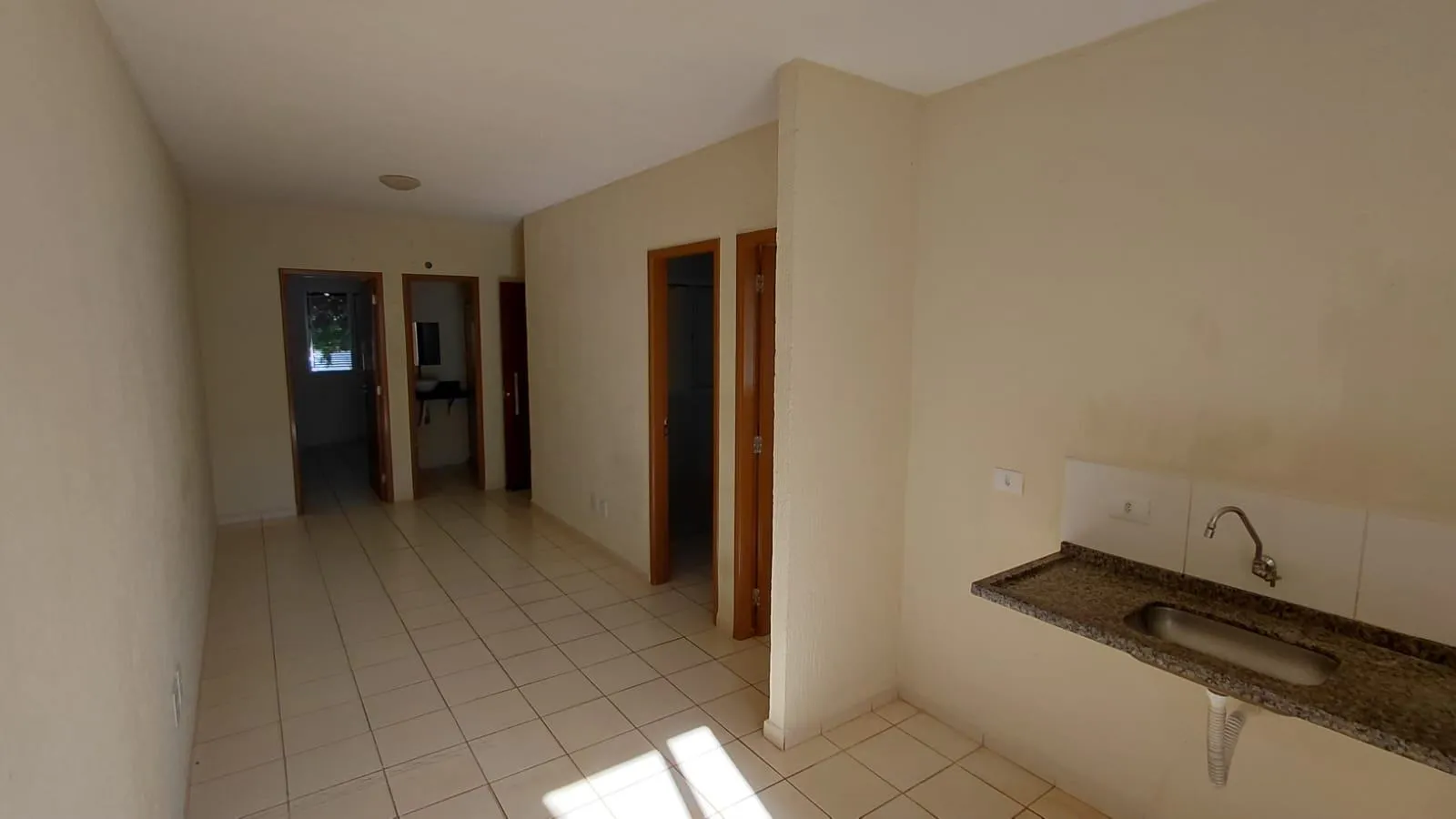 Casa de Condomínio com 3 quartos à venda, 65m² — foto 2 de 15