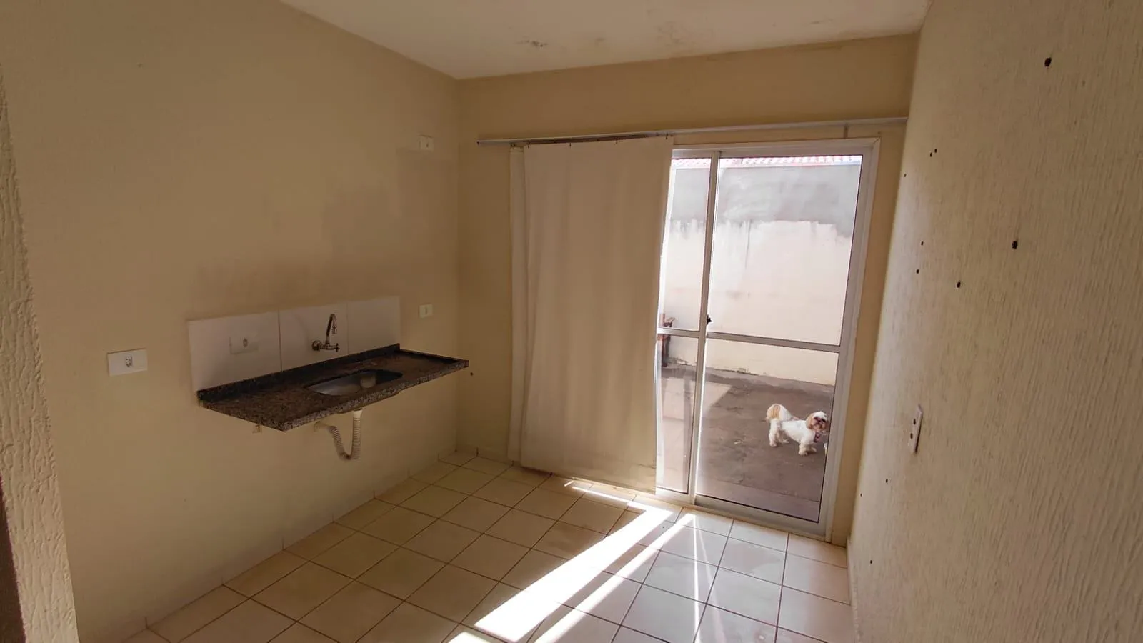 Casa de Condomínio com 3 quartos à venda, 65m² — foto 3 de 15