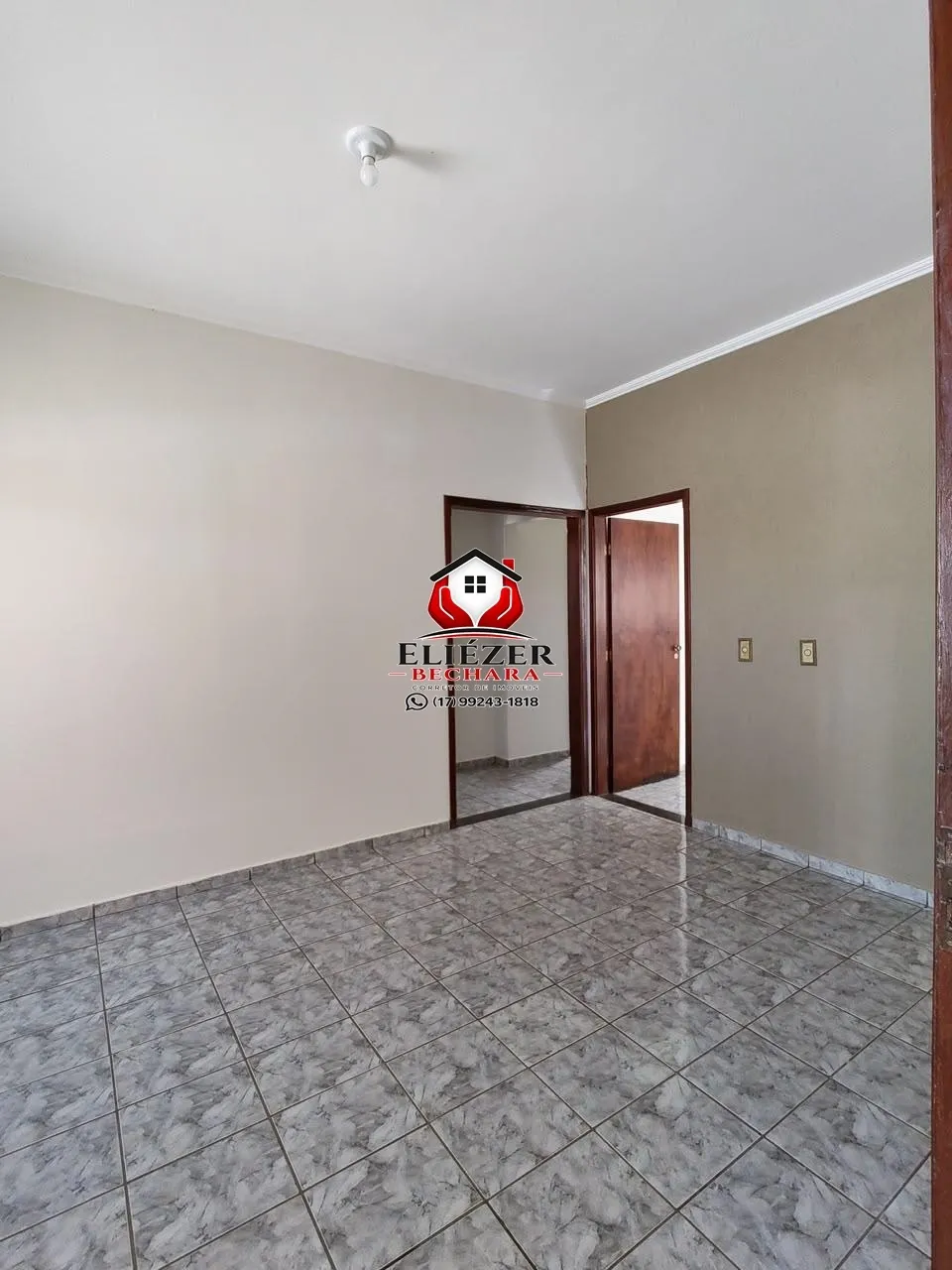 Casa com 2 quartos à venda, 120m² — foto 2 de 17