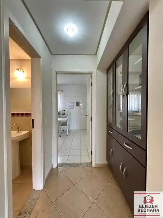 Apartamento com 3 quartos à venda, 125m² — foto 10 de 23