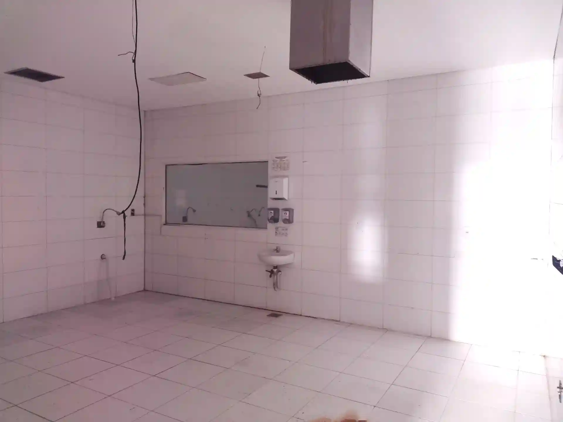 Loja / Salão / Ponto Comercial  para aluguel, 100m² — foto 7 de 10