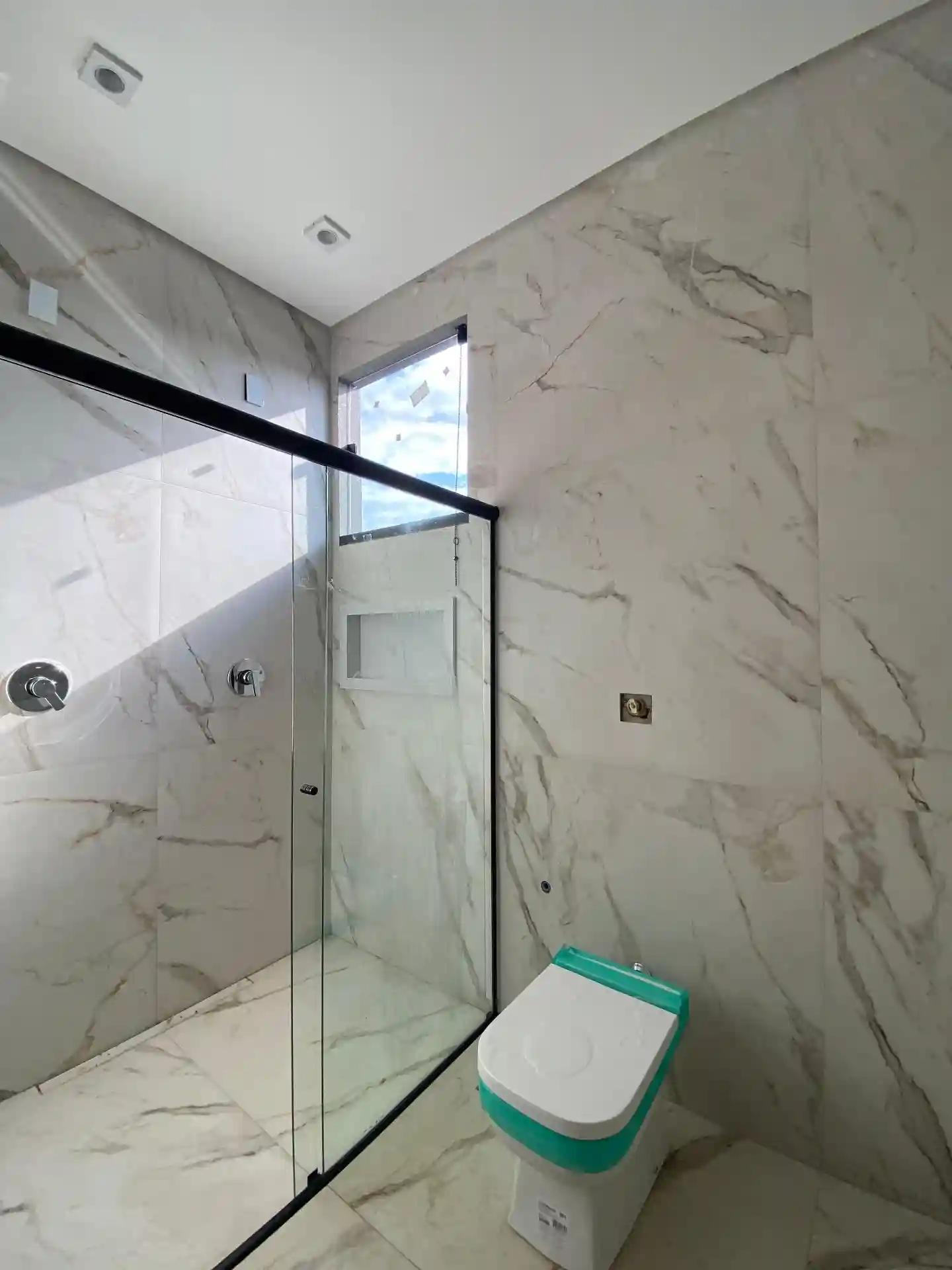 Casa de Condomínio com 3 quartos à venda, 360m² — foto 32 de 38