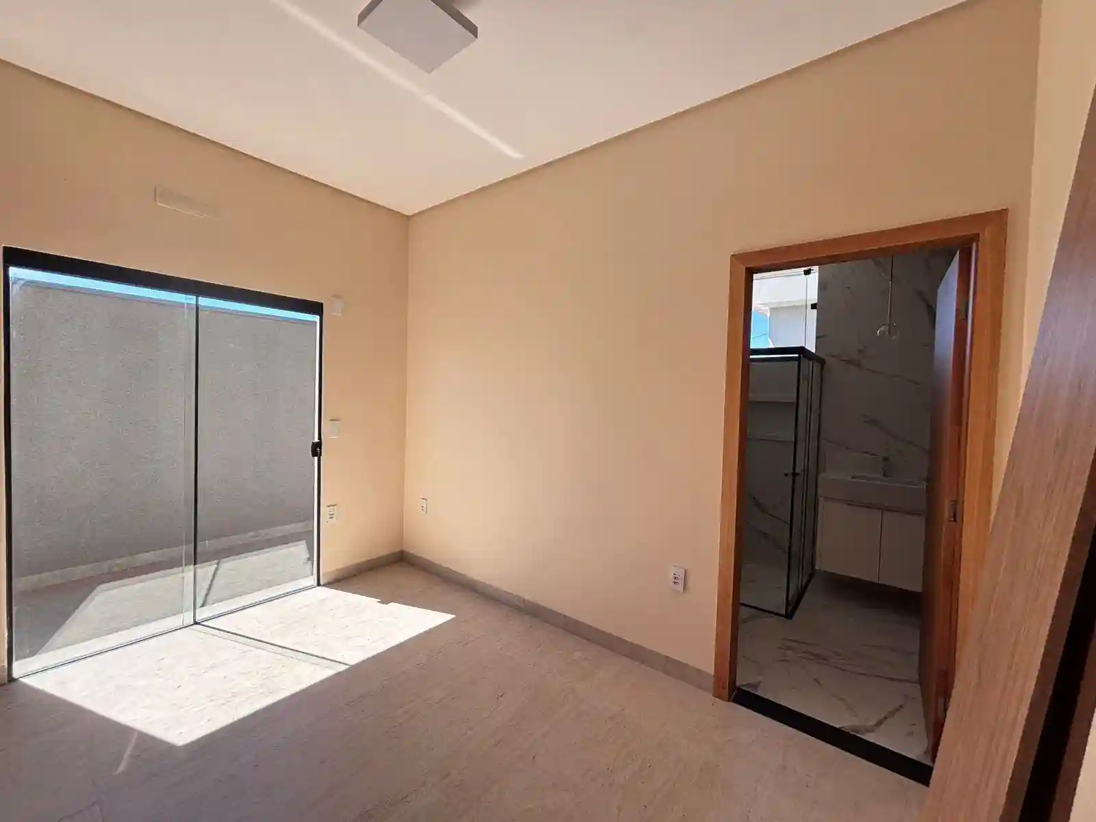 Casa de Condomínio com 3 quartos à venda, 360m² — foto 10 de 38