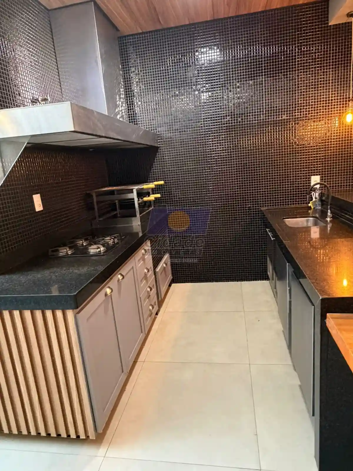 Casa de Condomínio com 3 quartos à venda, 245m² — foto 20 de 31