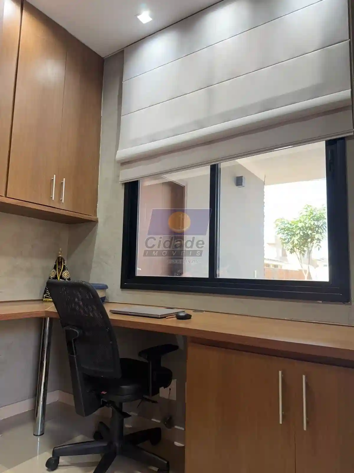 Casa de Condomínio com 3 quartos à venda, 245m² — foto 11 de 31