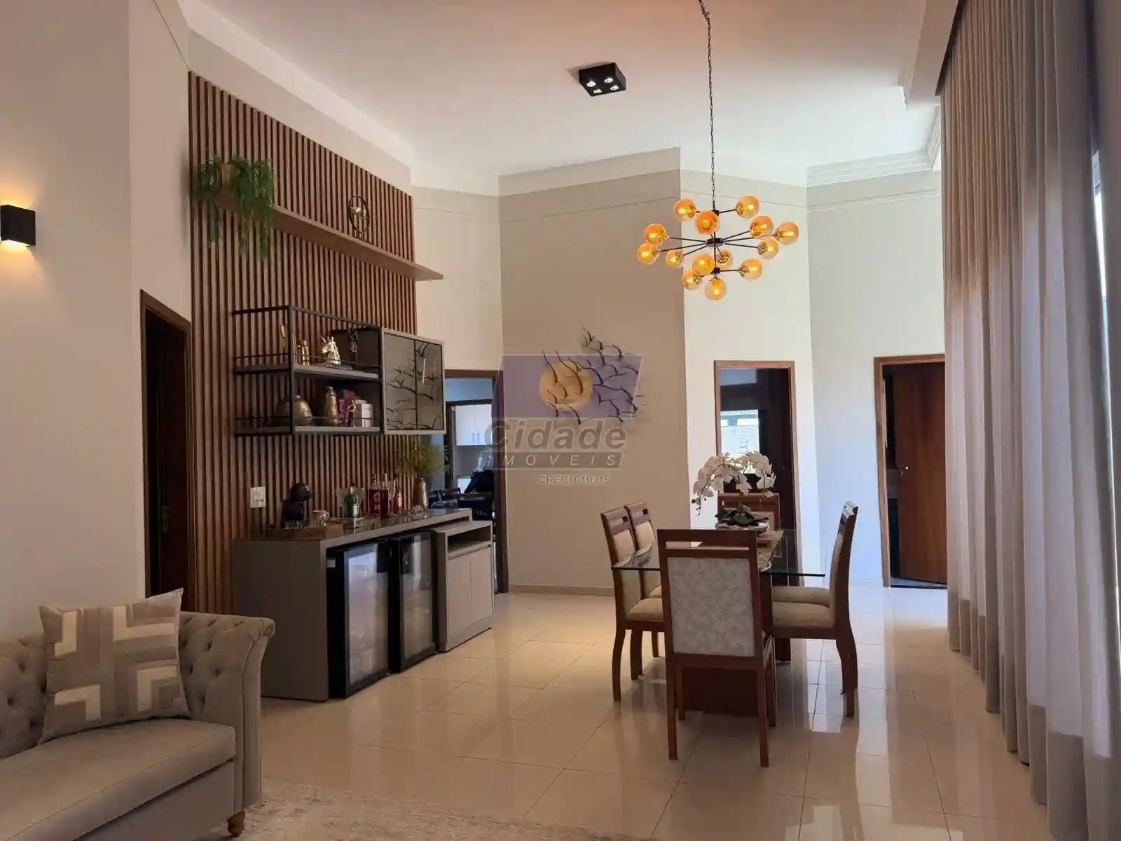 Casa de Condomínio com 3 quartos à venda, 245m² — foto 4 de 31