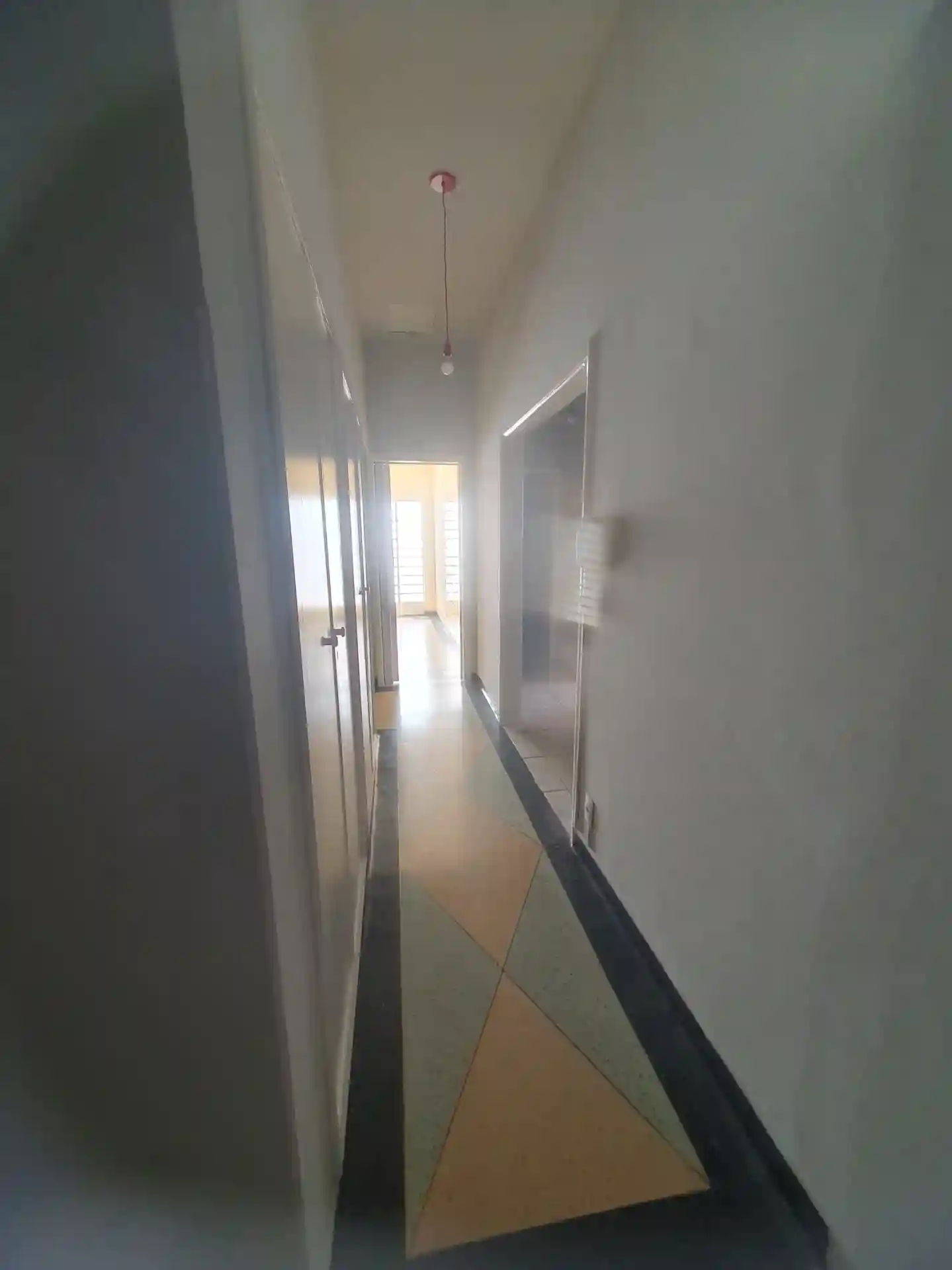 Casa Comercial com 3 quartos para aluguel, 240m² — foto 16 de 55