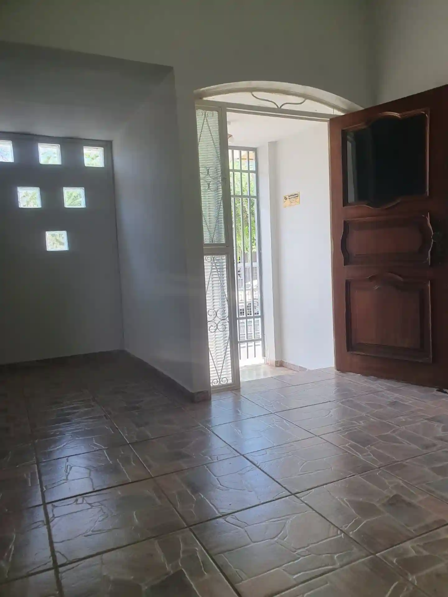 Casa Comercial com 3 quartos para aluguel, 240m² — foto 8 de 55
