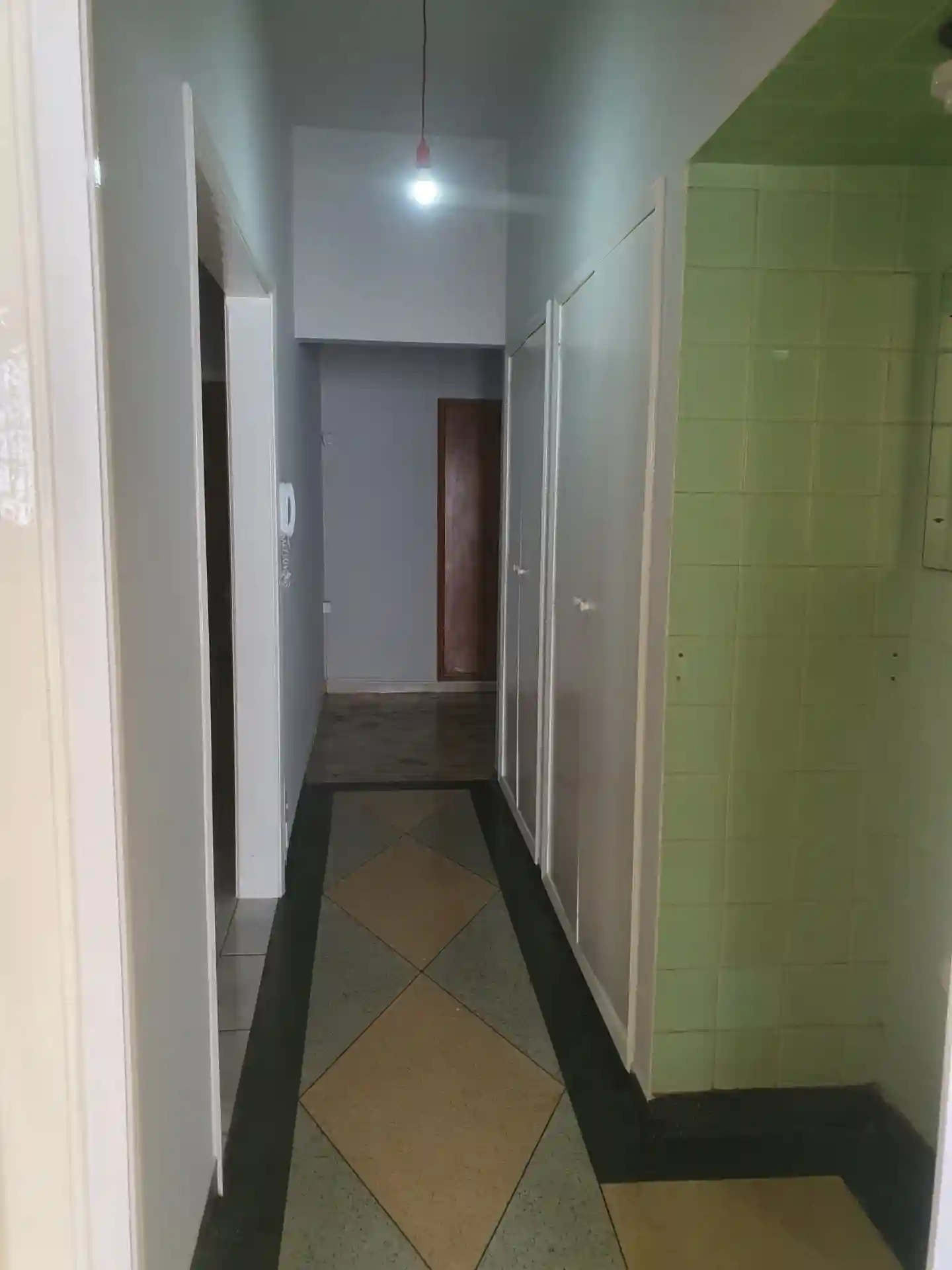Casa Comercial com 3 quartos para aluguel, 240m² — foto 15 de 55