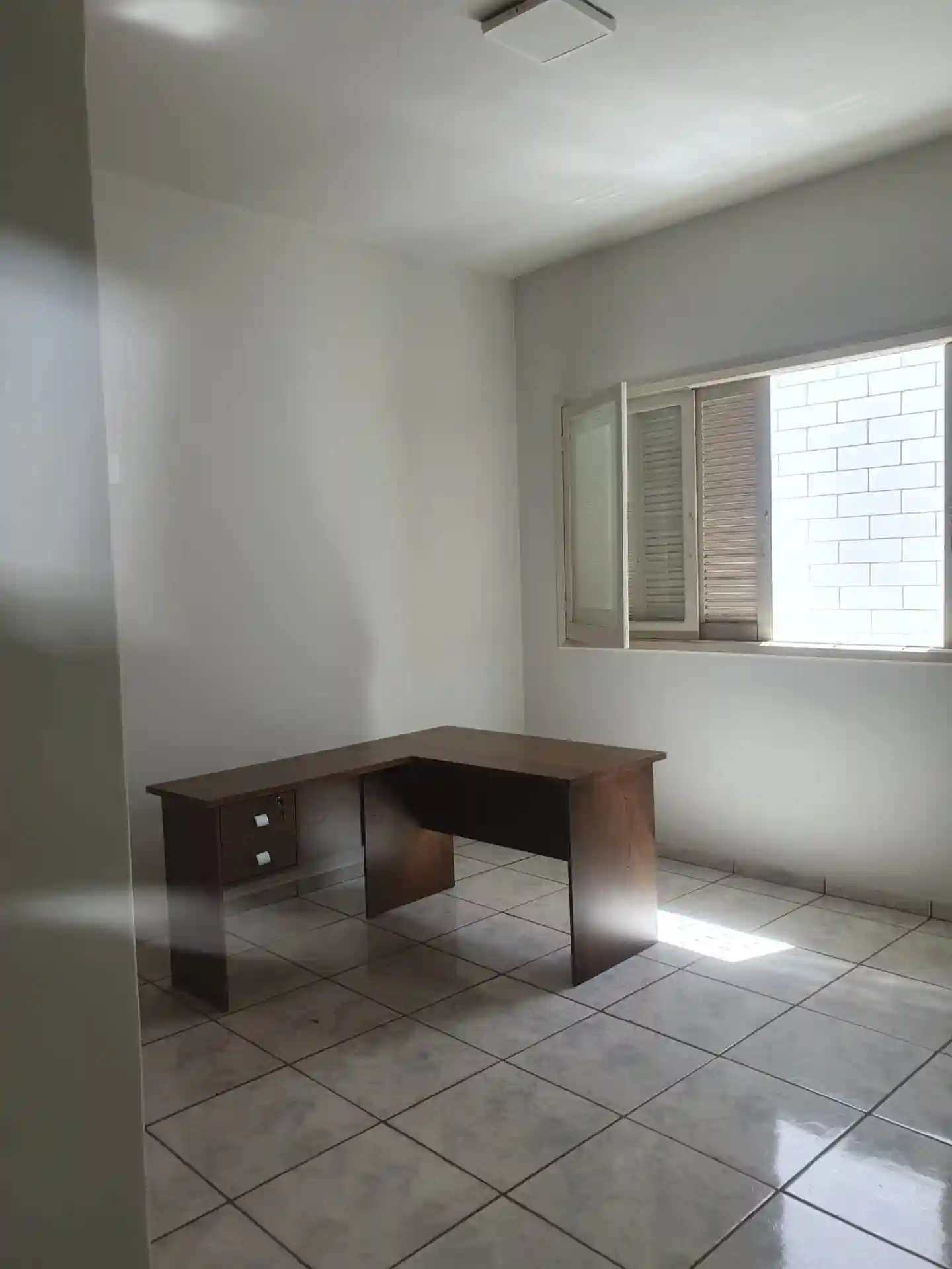 Casa Comercial com 3 quartos para aluguel, 240m² — foto 27 de 55