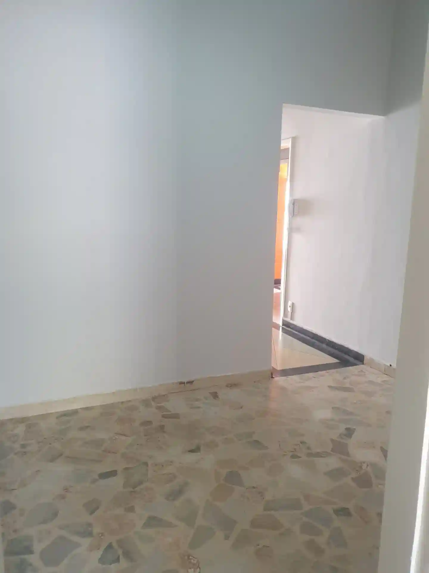Casa Comercial com 3 quartos para aluguel, 240m² — foto 12 de 55