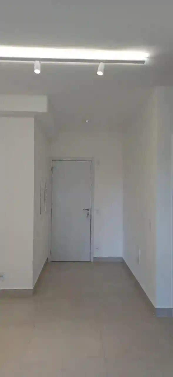 Apartamento com 2 quartos para aluguel, 85m² — foto 2 de 10