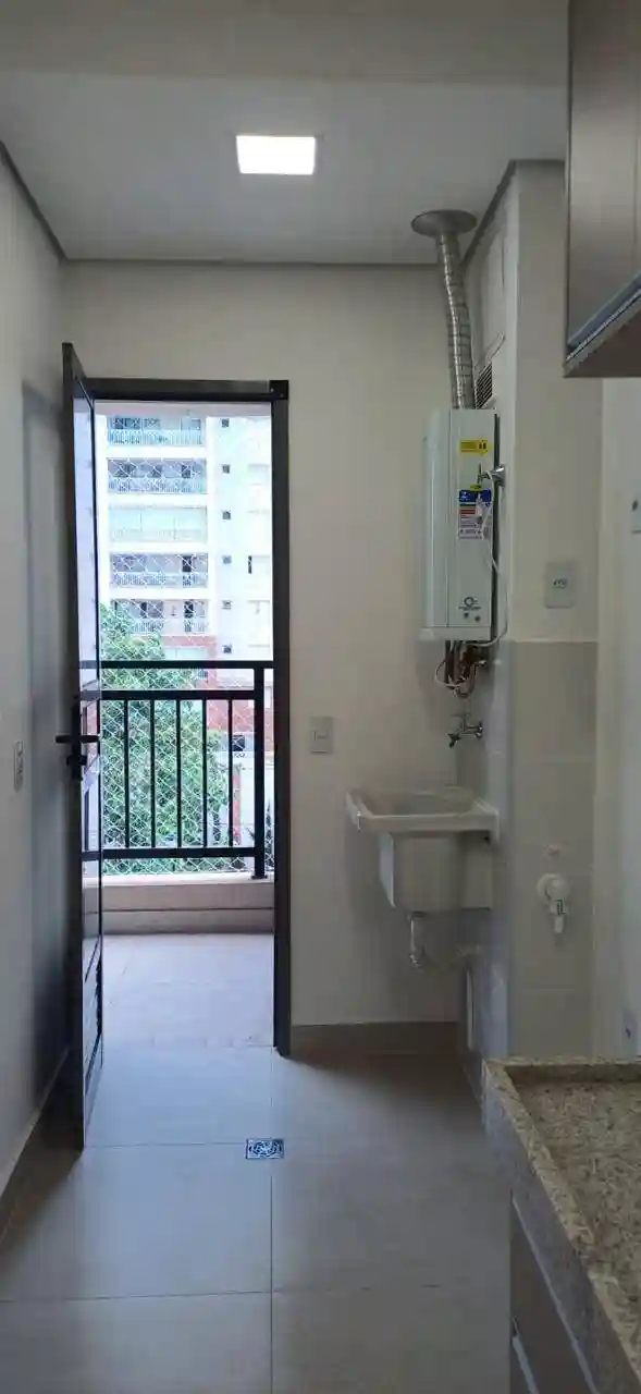 Apartamento com 2 quartos para aluguel, 85m² — foto 6 de 10