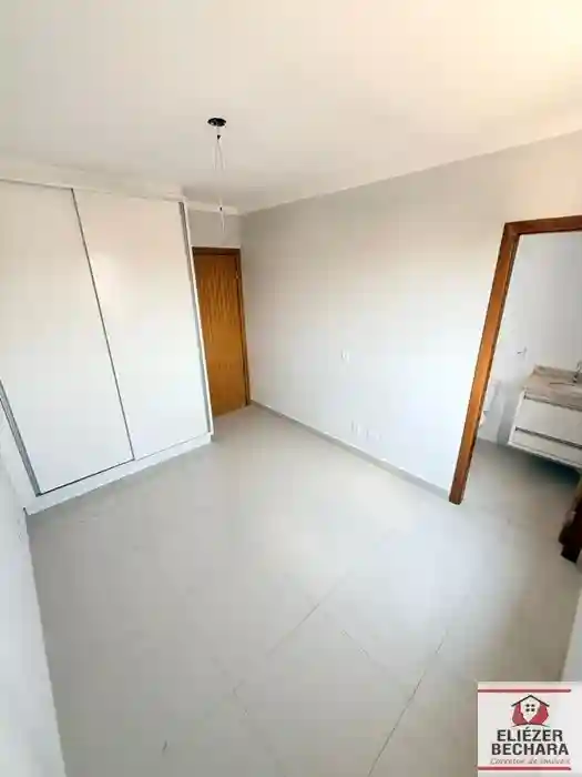 Apartamento com 2 quartos à venda, 70m² — foto 7 de 21