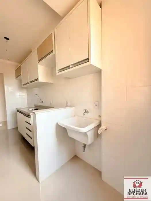 Apartamento com 2 quartos à venda, 70m² — foto 11 de 21