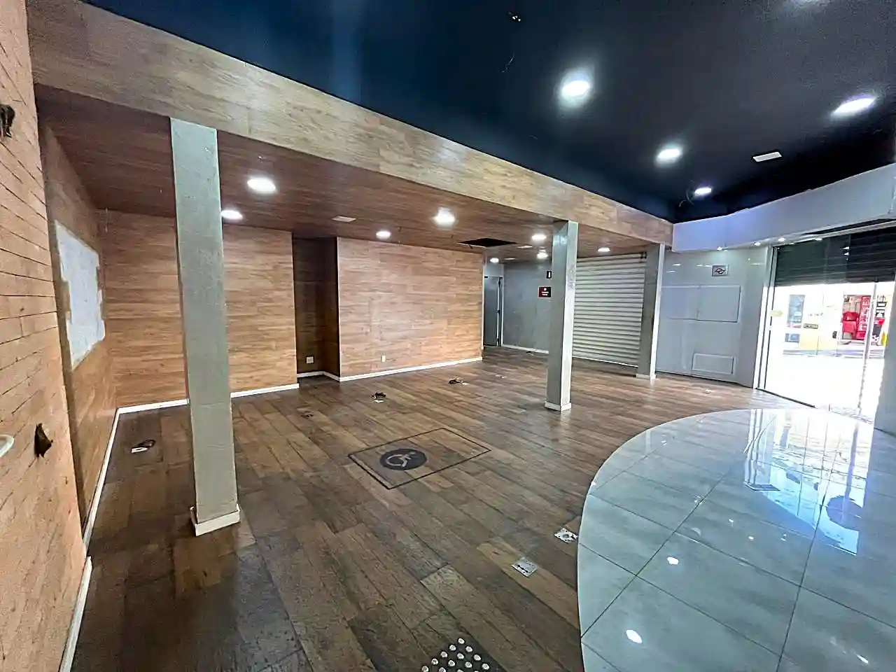 Loja / Salão / Ponto Comercial  para aluguel, 80m² — foto 11 de 15