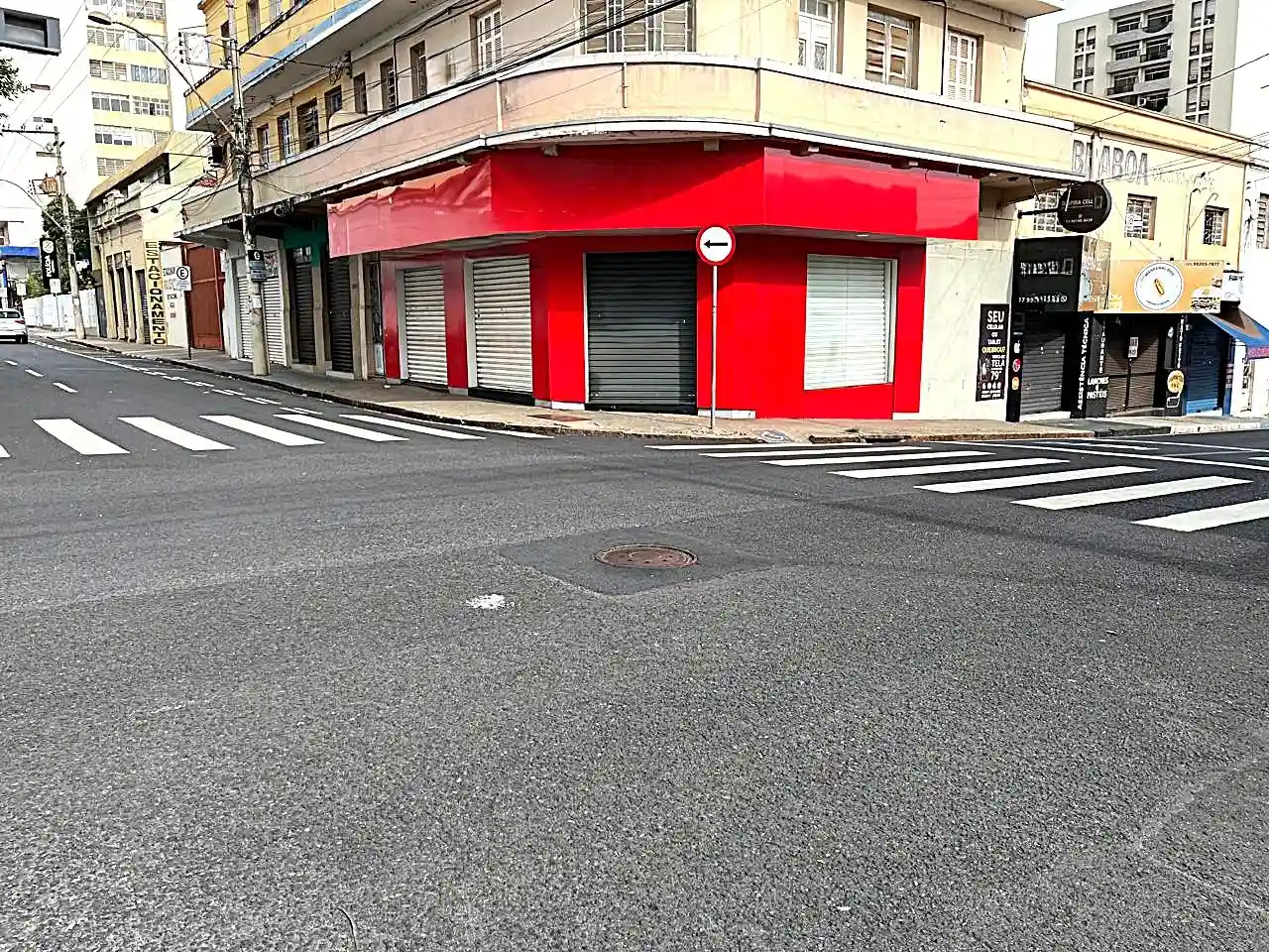 Loja / Salão / Ponto Comercial  para aluguel, 80m² — foto 2 de 15
