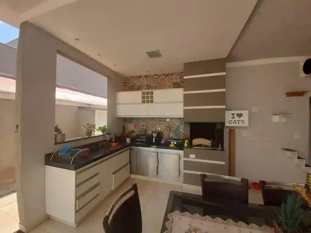 Casa de Condomínio com 3 quartos à venda, 354m² — foto 2 de 21