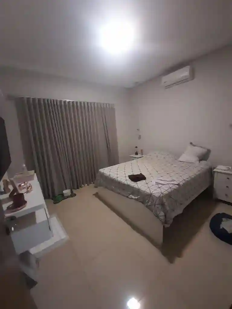 Casa de Condomínio com 3 quartos à venda, 354m² — foto 13 de 21