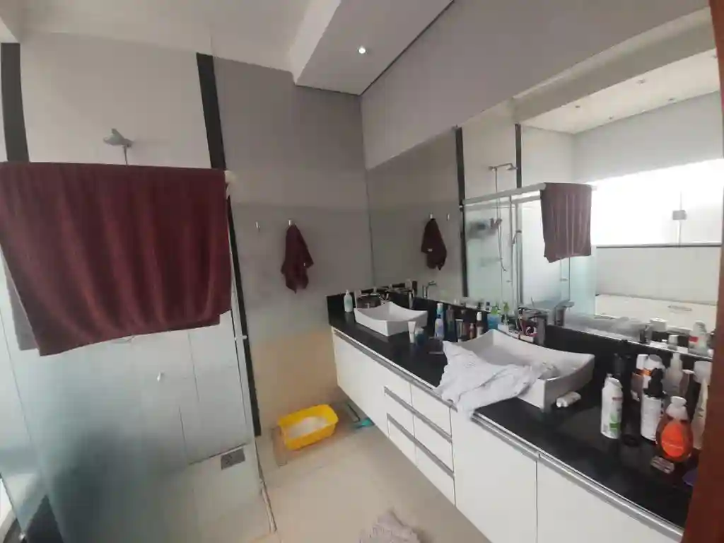 Casa de Condomínio com 3 quartos à venda, 354m² — foto 11 de 21