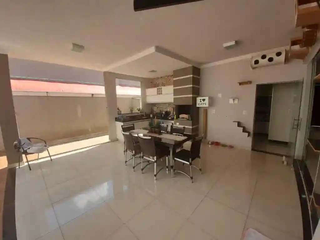 Casa de Condomínio com 3 quartos à venda, 354m² — foto 19 de 21