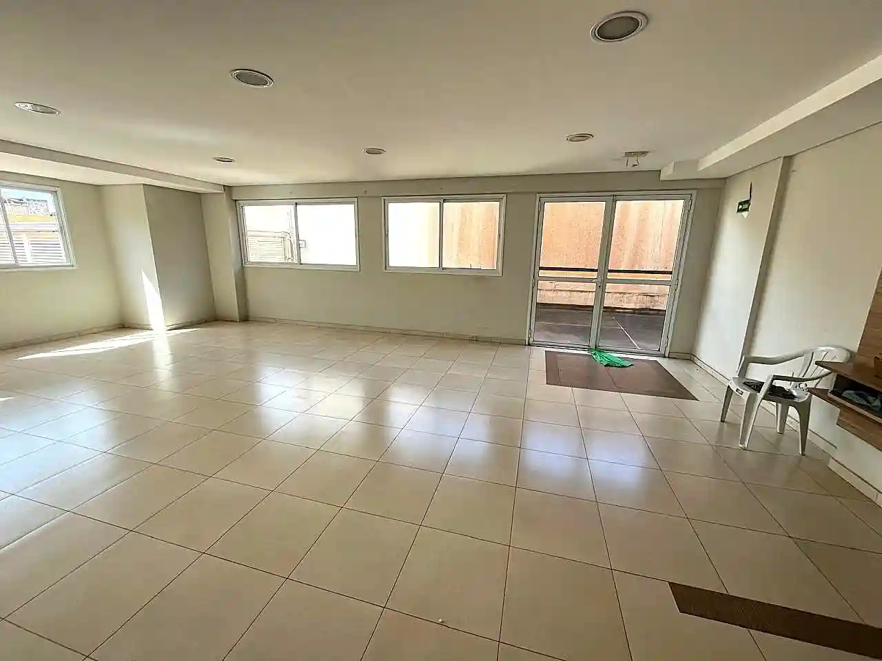 Apartamento com 2 quartos à venda, 65m² — foto 13 de 19