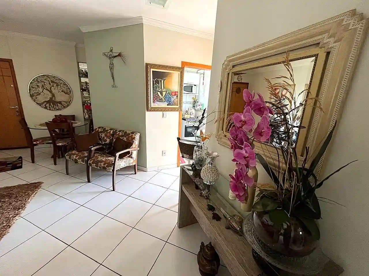 Apartamento com 2 quartos à venda, 65m² — foto 2 de 19