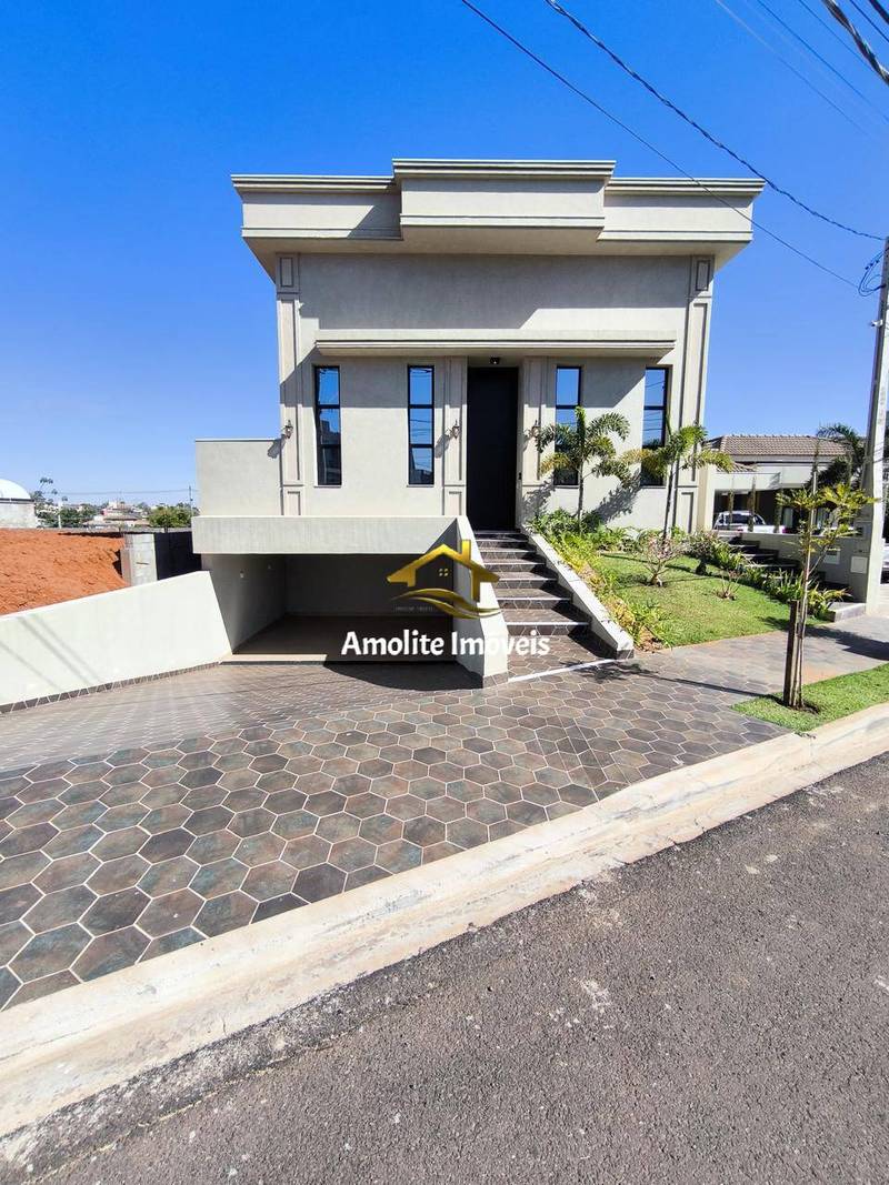 Casa de Condomínio com 3 quartos à venda, 267m² — foto 1 de 53
