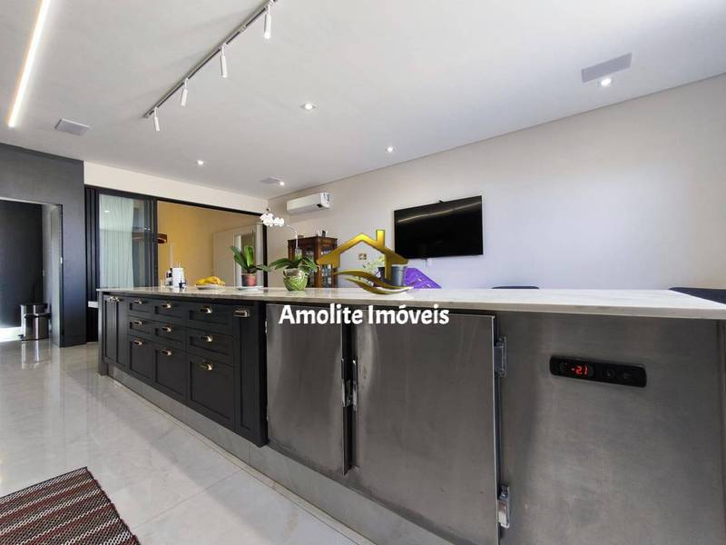 Casa de Condomínio com 3 quartos à venda, 267m² — foto 26 de 53