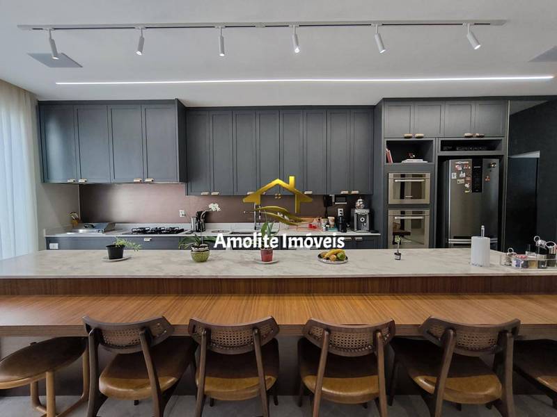 Casa de Condomínio com 3 quartos à venda, 267m² — foto 24 de 53