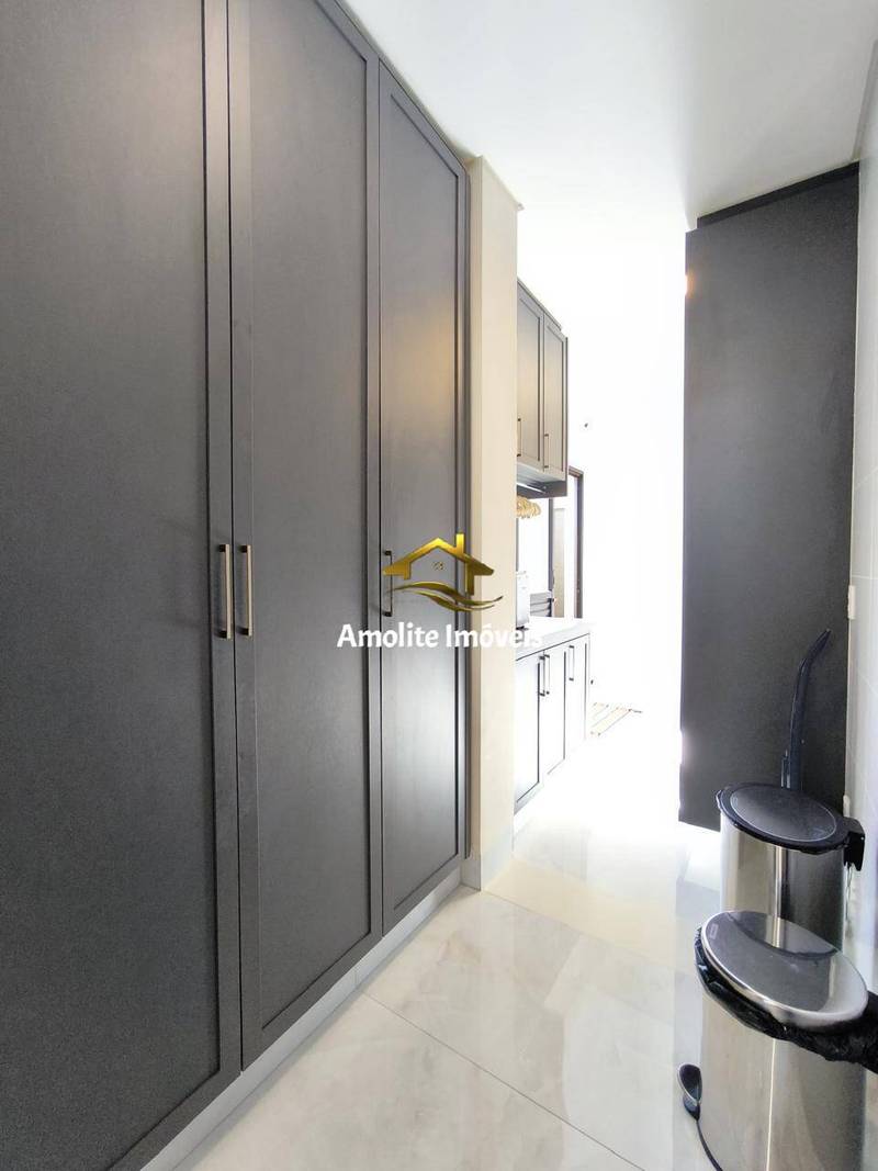 Casa de Condomínio com 3 quartos à venda, 267m² — foto 32 de 53