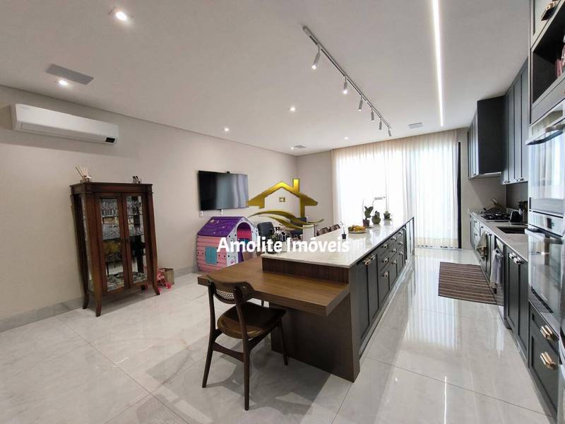 Casa de Condomínio com 3 quartos à venda, 267m² — foto 23 de 53